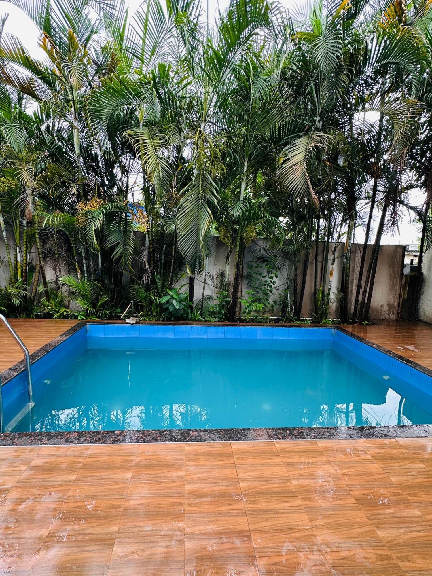 הוילה לונבלה Pool Side House מראה חיצוני תמונה