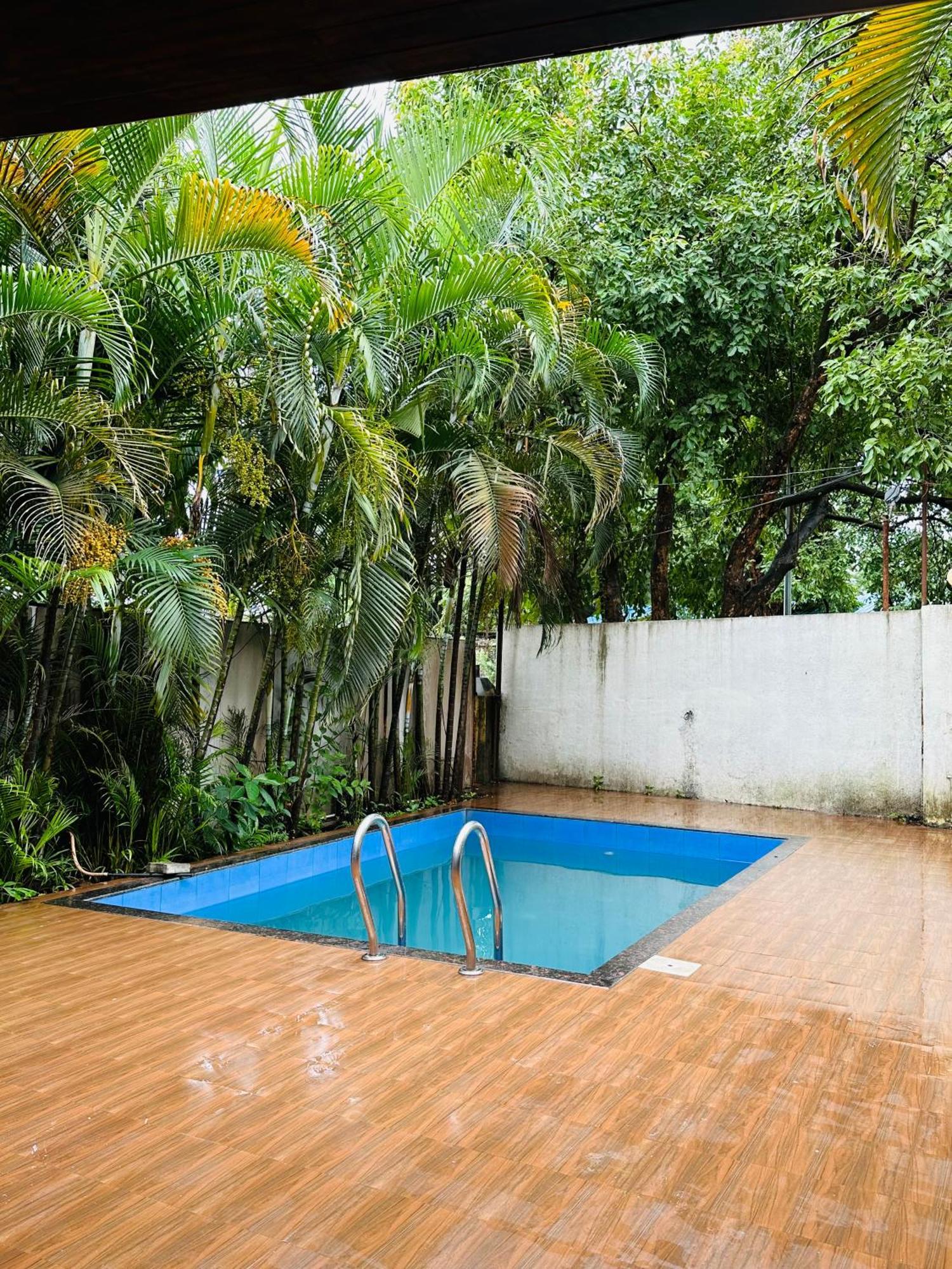 הוילה לונבלה Pool Side House מראה חיצוני תמונה
